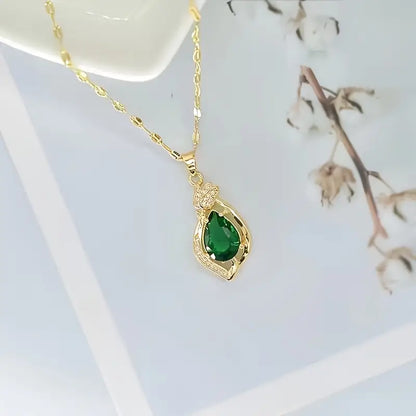 Arany Smaragd Teardrop Pendant Nyaklánc