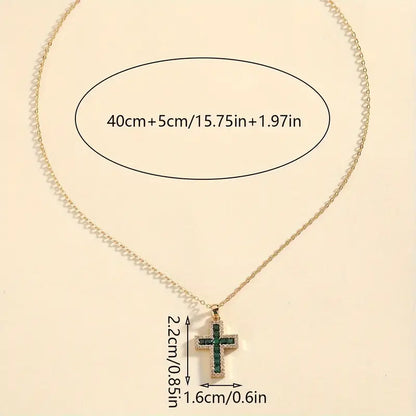 Solene Smaragd Cross Pendant Nyaklánc | Arany