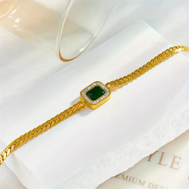 Arany Smaragd Chain Karkötő