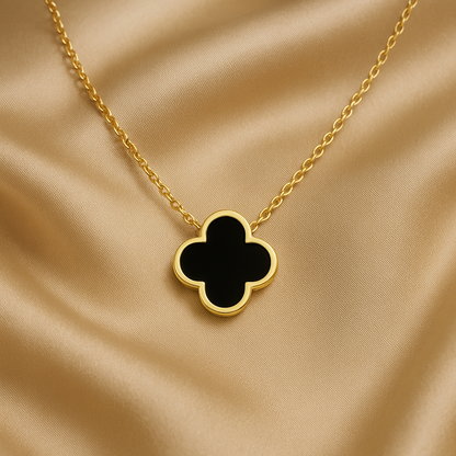 Clover Nyaklánc Black