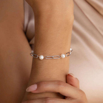 Sophisticated Gyöngy Chain Karkötő