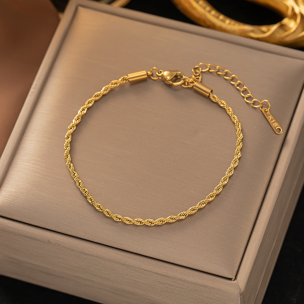 Twisted Chain Karkötő | Arany