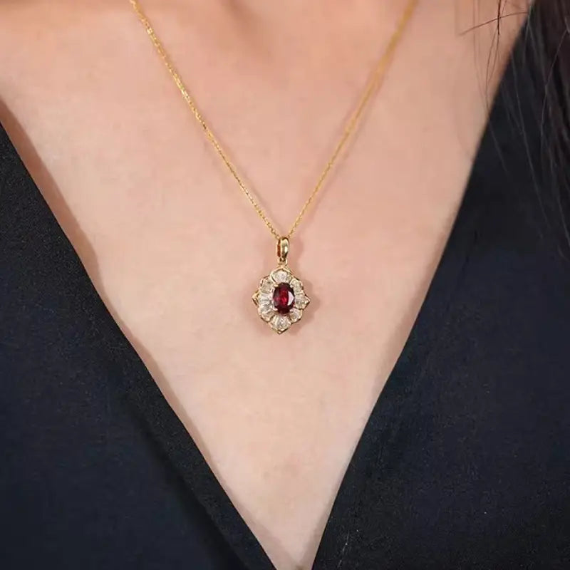 Kavella Solcrimson Nyaklánc | Arany